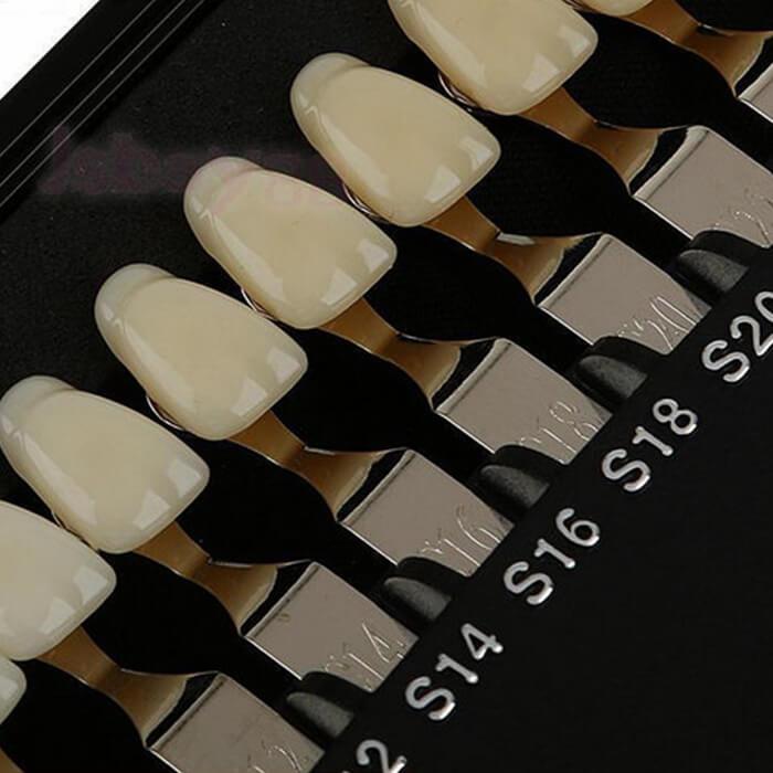Sbiancamento dei denti Guida al colore dei denti Sbiancamento dei denti per uso sbiancante